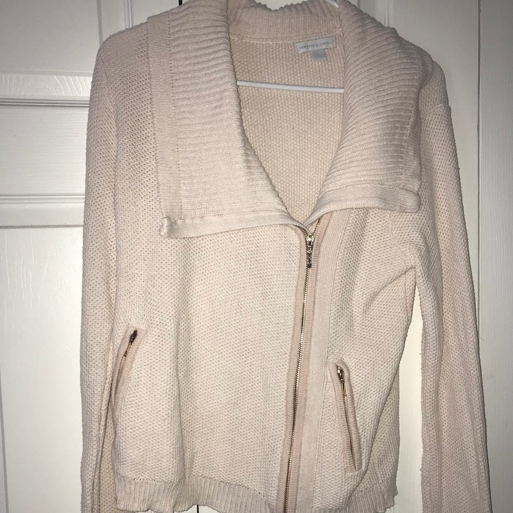 NEW YORK AND COMPANY Women’s Zip Up Sweater